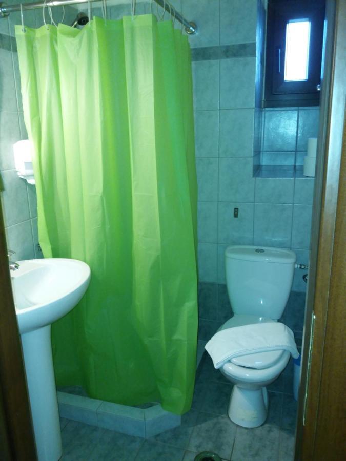 Kynthia Guesthouse 니오코리언 외부 사진