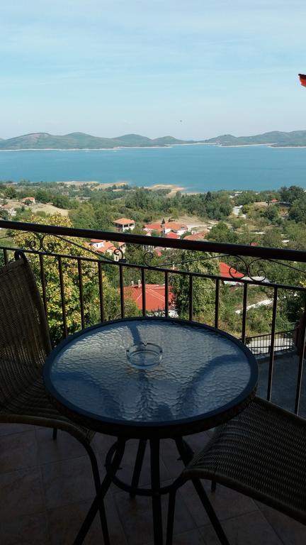 Kynthia Guesthouse 니오코리언 외부 사진